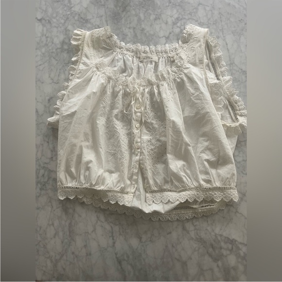 DÔEN Cream Lace-Trimmed Top Traveler top - Picture 2 of 5